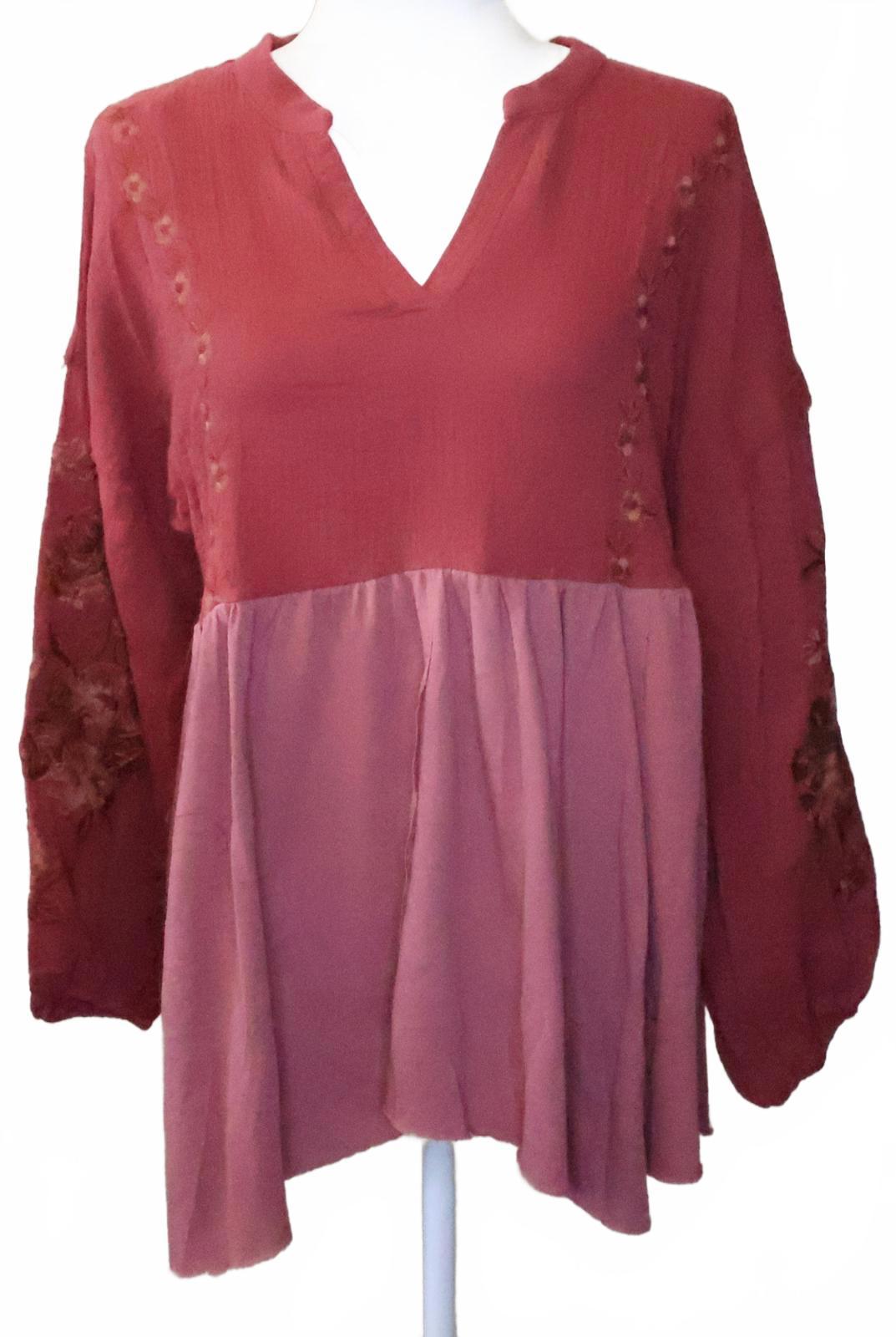 Savanna Jane Two-Tone Long Sleeve Embroidered Tunic Top
